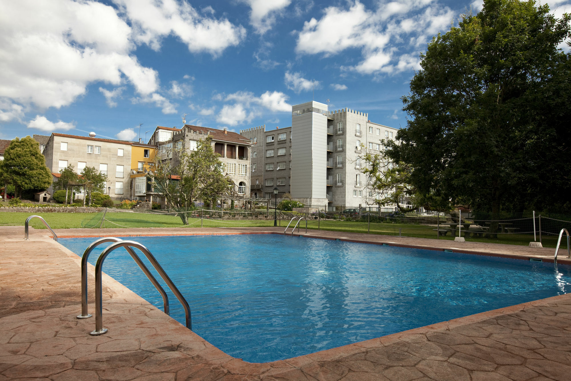 Termas De Cuntis - Hotel Castro Do Balneario Εξωτερικό φωτογραφία